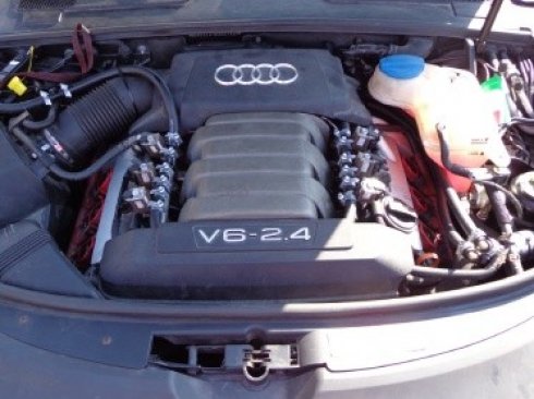Audi A6 2.4 132 kW 2004