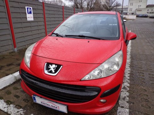 Peugeot 207 1.4 70 kW 2009